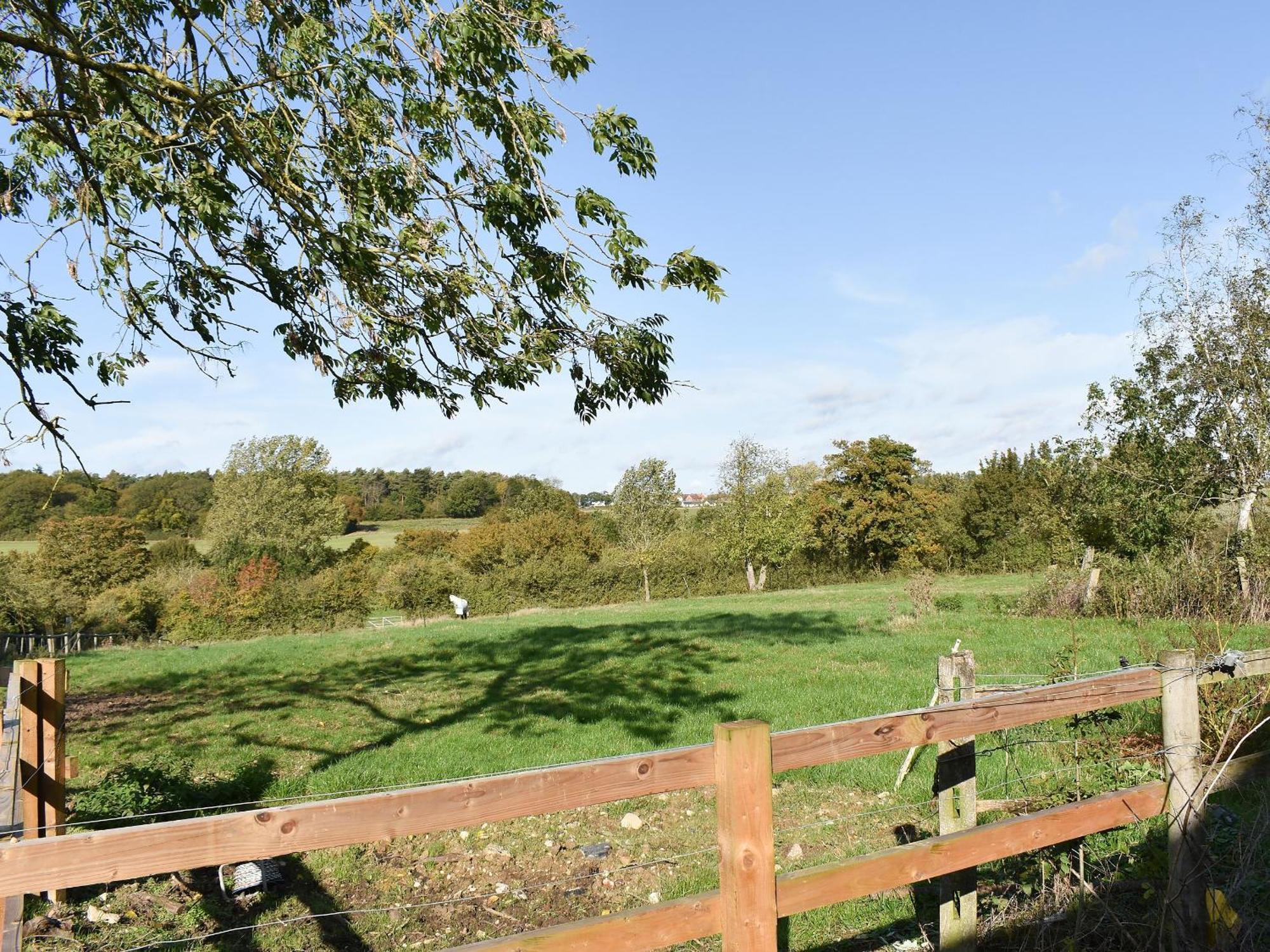 Ivy Todd Barn Villa Ashdon Exterior foto